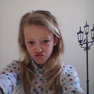 Profile Picture of Olivia Needham (@olivianeedham81) on Twitter