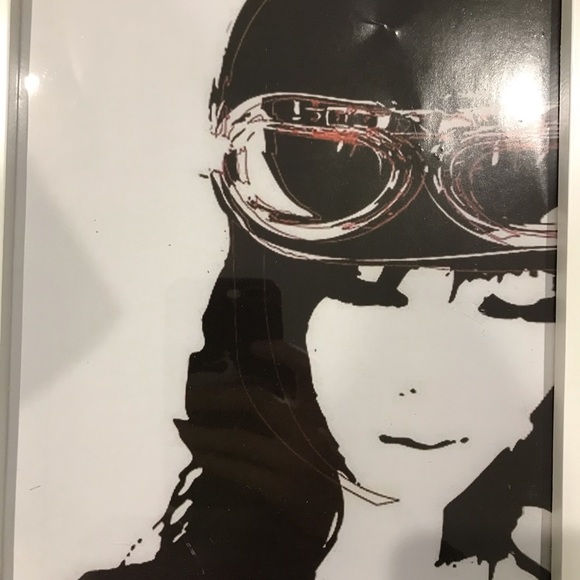 Profile Picture of Linda Lin (@lindasyd) on Poshmark