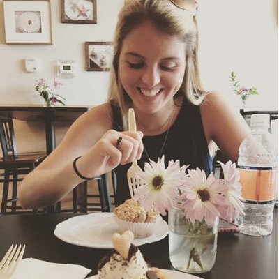 Profile Picture of Meg Anderson (@MegAnderson2016) on Twitter