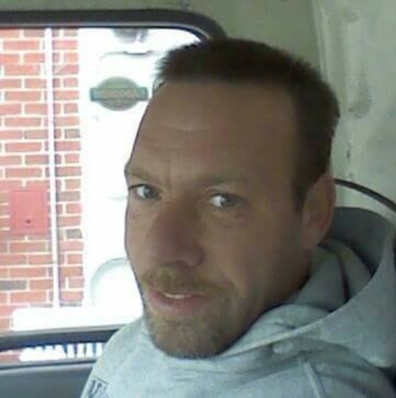 Profile Picture of John Duff (@jduffa66) on Poshmark