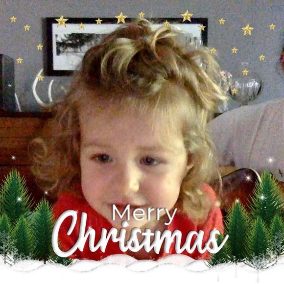 Profile Picture of Lana Tingle (@lanatingle) on Poshmark