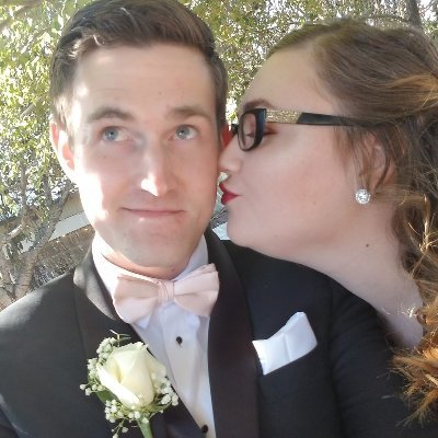 Profile Picture of Matt McCarvel (@KNOWZEEY) on Twitter