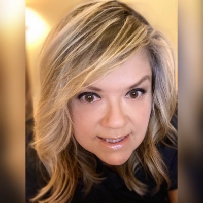 Profile Picture of Lisa Jalomo (@Lisajalomo1) on Twitter