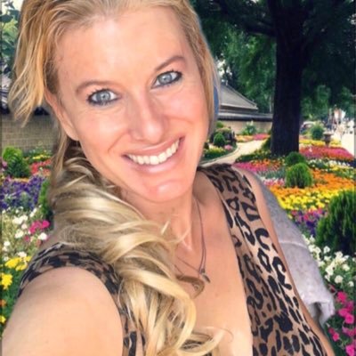 Profile Picture of Lisa Grace (@LisaSim87723152) on Twitter