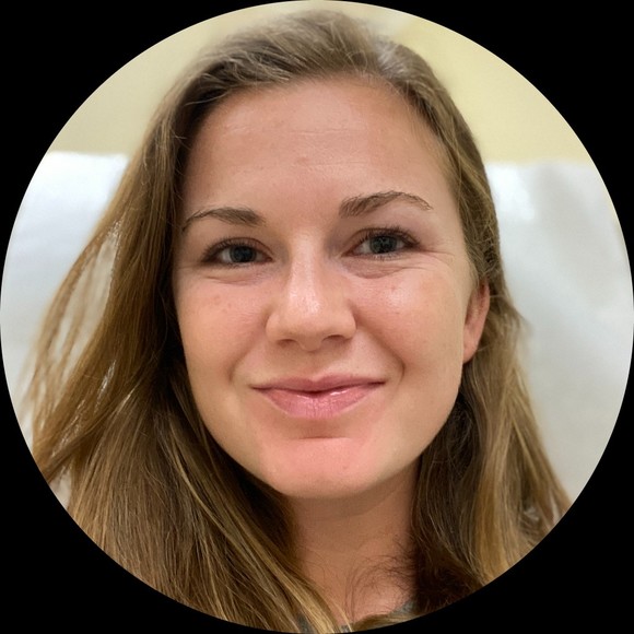 Profile Picture of Anna Rabideau (@annarab10) on Poshmark