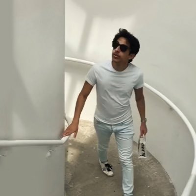 Profile Picture of Aziz Al Thekair (@Azizord) on Twitter