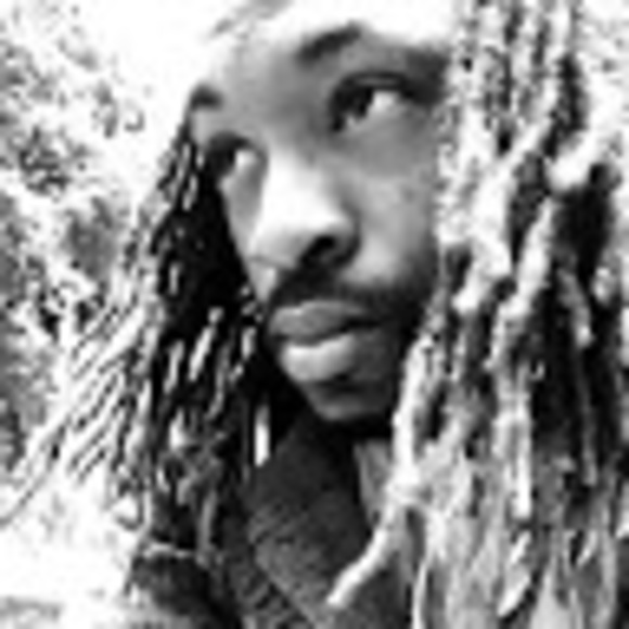 Profile Picture of M.o. Valor (@croyale21) on Poshmark