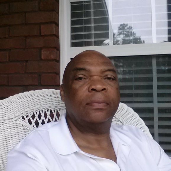 Profile Picture of Larry Cunningham (@larryd1226) on Poshmark