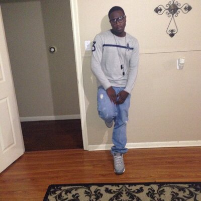 Profile Picture of Mike Larry (@mEYEtyMURPH) on Twitter