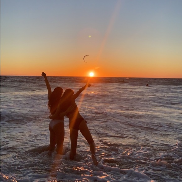 Profile Picture of Clara Cestone (@cestonebackup) on Poshmark