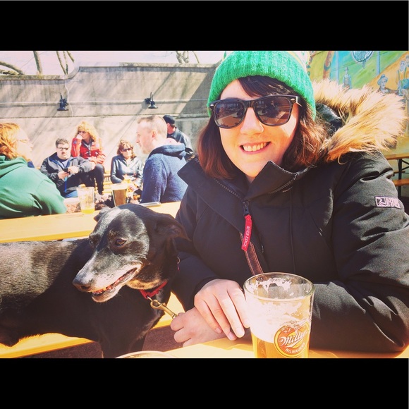 Profile Picture of Erin Terbeek (@eringail2) on Poshmark