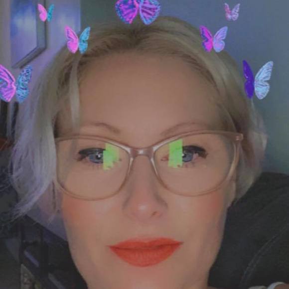 Profile Picture of Kimberly Thunderchild (@kthunderchild) on Poshmark