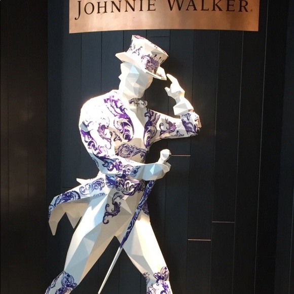 Profile Picture of Aniss Baydoun (@abaydoun123) on Poshmark