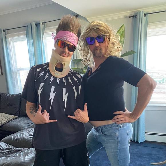 Profile Picture of Dawn Andoos (@dawnandoos) on Poshmark