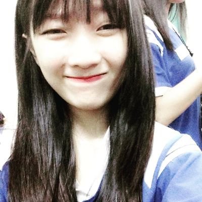 Profile Picture of Trần Hứa Huệ Dinh (@huedinh99) on Twitter