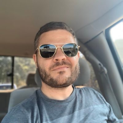 Profile Picture of Dustin Abbott (@dustabbott) on Twitter
