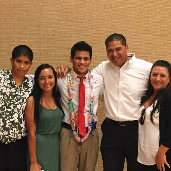 Profile Picture of Rebecca Kealoha (@nowakows) on Poshmark