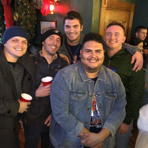 Profile Picture of Manny Santana (@msantana_24) on Poshmark