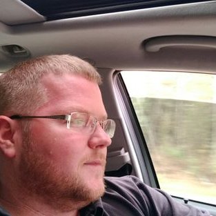 Profile Picture of Brett Rollins (@beeboo79) on Twitter