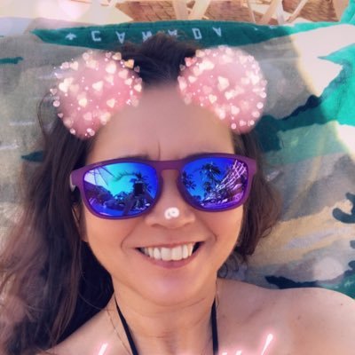 Profile Picture of Nicki Perkins (@NickiMPerkins) on Twitter
