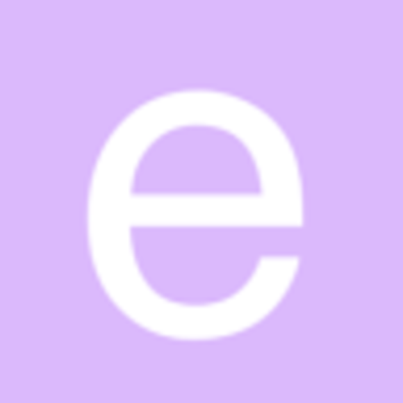 Profile Picture of Elisabeth Roberts (@elisabethrob806) on Poshmark