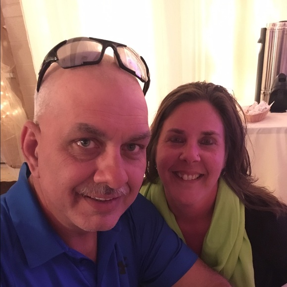 Profile Picture of Georgia Rippel (@rippelg) on Poshmark