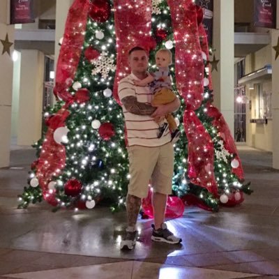Profile Picture of Michael Clapp (@mikeclapp89) on Twitter