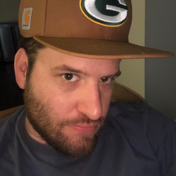 Chris Babb - Poshmark Profile Picture of Chris Babb (@lacabrent) on Poshmark