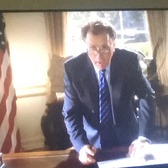 Profile Picture of Steven Montoya (@smont30) on Poshmark