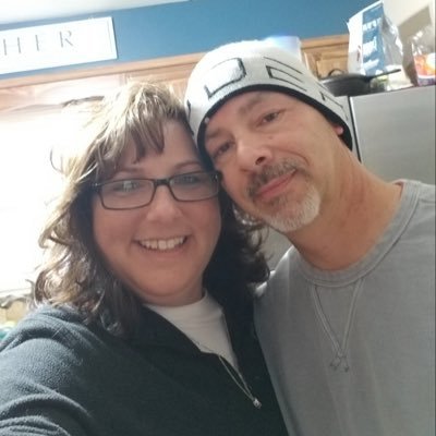 Profile Picture of Traci Bailey (@staterocks99) on Twitter