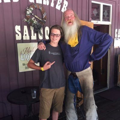 Profile Picture of Passive Agressive Giant (@joey_priest4) on Twitter