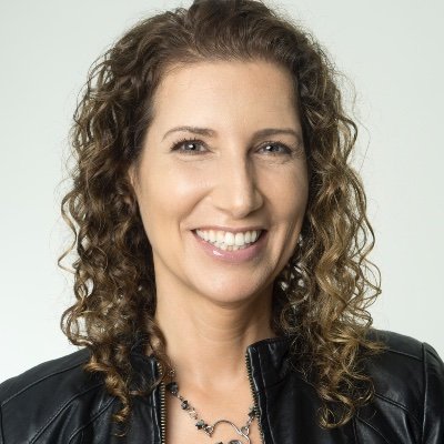 Profile Picture of Suzy Dickstein (@suzydickstein) on Twitter