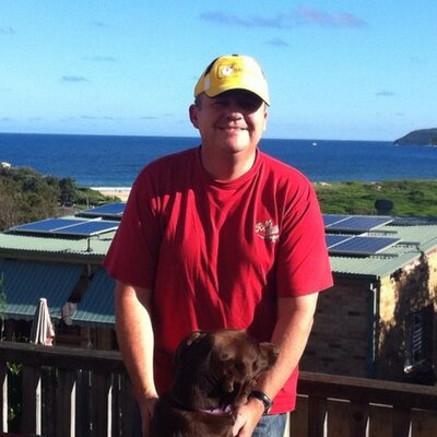 Profile Picture of Bruce Mackenzie (@bruceonbusiness) on Twitter