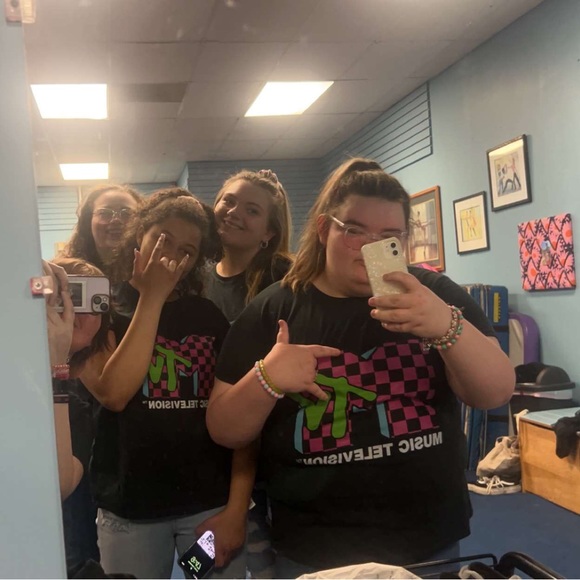 Profile Picture of Amelia Mcmahon (@ameliamcmahon25) on Poshmark