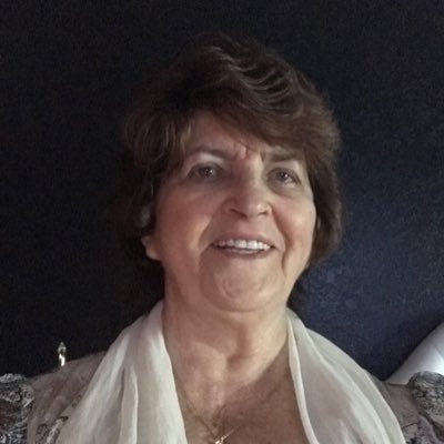 Profile Picture of Julia Ramey (@julia_ramey) on Twitter
