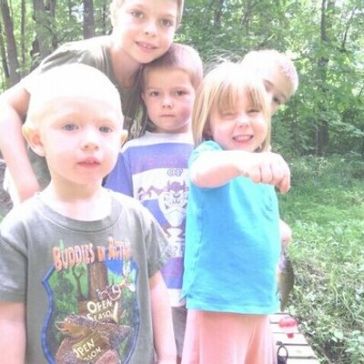 Profile Picture of Ginnell Simpson (@ginny2742) on Twitter