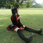 Profile Picture of Stephanie Black (@KitsuneChannn) on Youtube