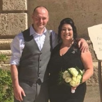 Profile Picture of Louisa Roberts (@Louisar1977) on Twitter