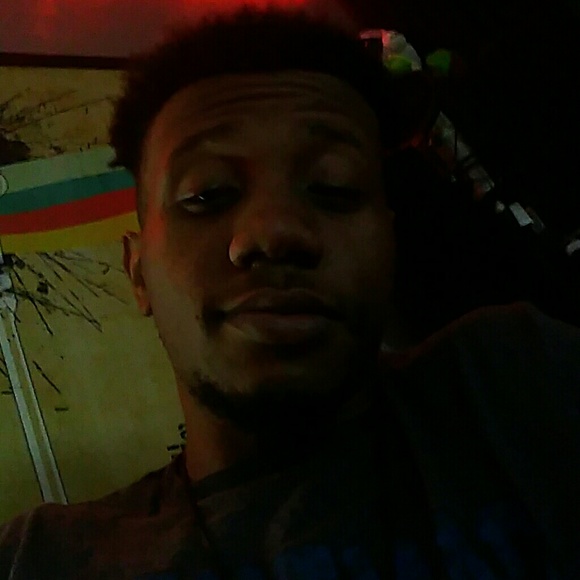 Profile Picture of Bryant Cook (@pendaddywoowoo) on Poshmark