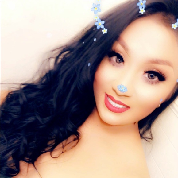 Profile Picture of Janet Lara (@jeremy2516) on Poshmark