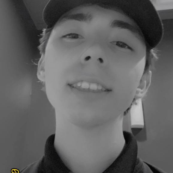 Profile Picture of Matthew Treadwell (@mrmatt4567) on Poshmark