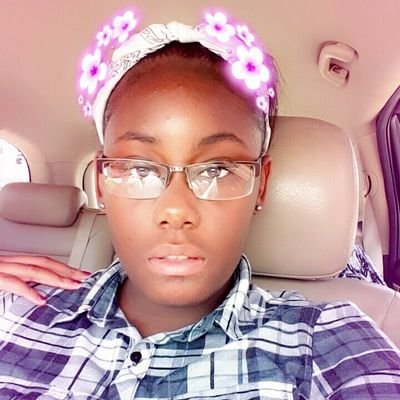 Profile Picture of Danielle Hixson (@danielle_hixson) on Twitter