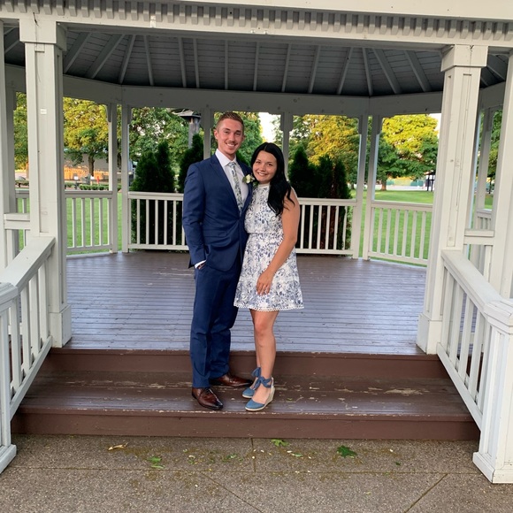 Profile Picture of Tayler Moraczewski (@moraczewski13) on Poshmark