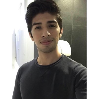 Profile Picture of Dennis Alexander (@DenniisTorres) on Twitter