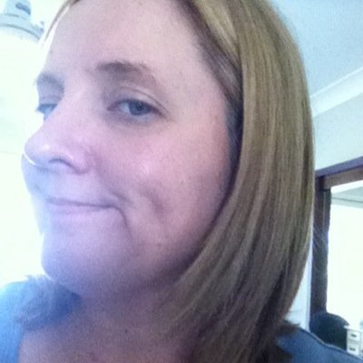 Profile Picture of Toni Maguire (@BrookesBay) on Twitter