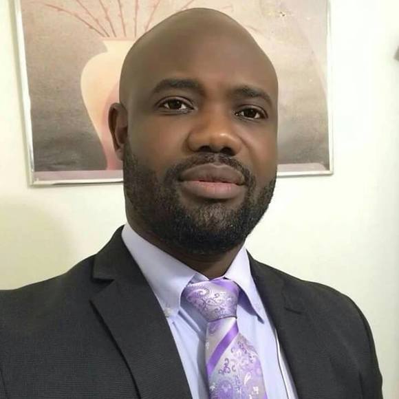Profile Picture of Joseph Fede (@j_fede) on Poshmark