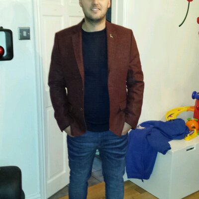 Profile Picture of Paul Smalley (@smalleyellis) on Twitter