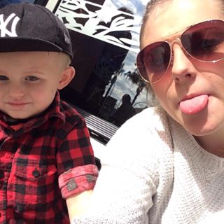 Profile Picture of Krystal Savage (@wilsoooooo) on Facebook