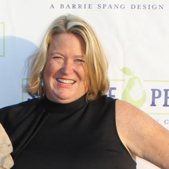 Profile Picture of Barrie Spang (@barriespang) on Poshmark