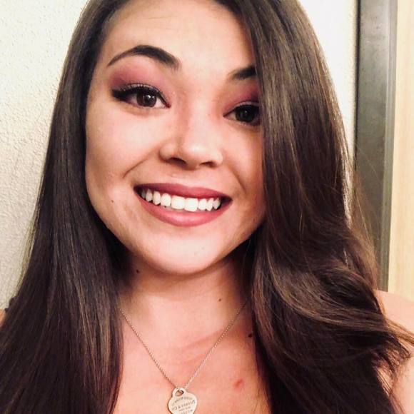 Profile Picture of Amanda Willey (@hdflyergirl) on Poshmark